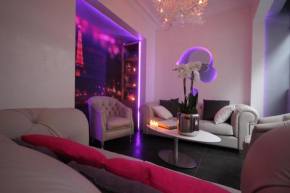 Гостиница Hôtel Lumières Montmartre Paris  Париж